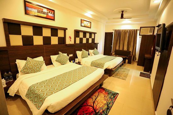 4 Bed A/C Room